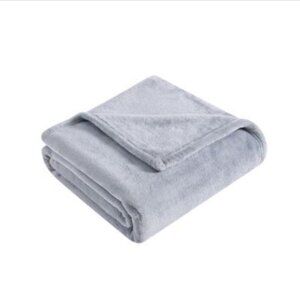 Solid Plush Gray Microfiber Throw Blanket